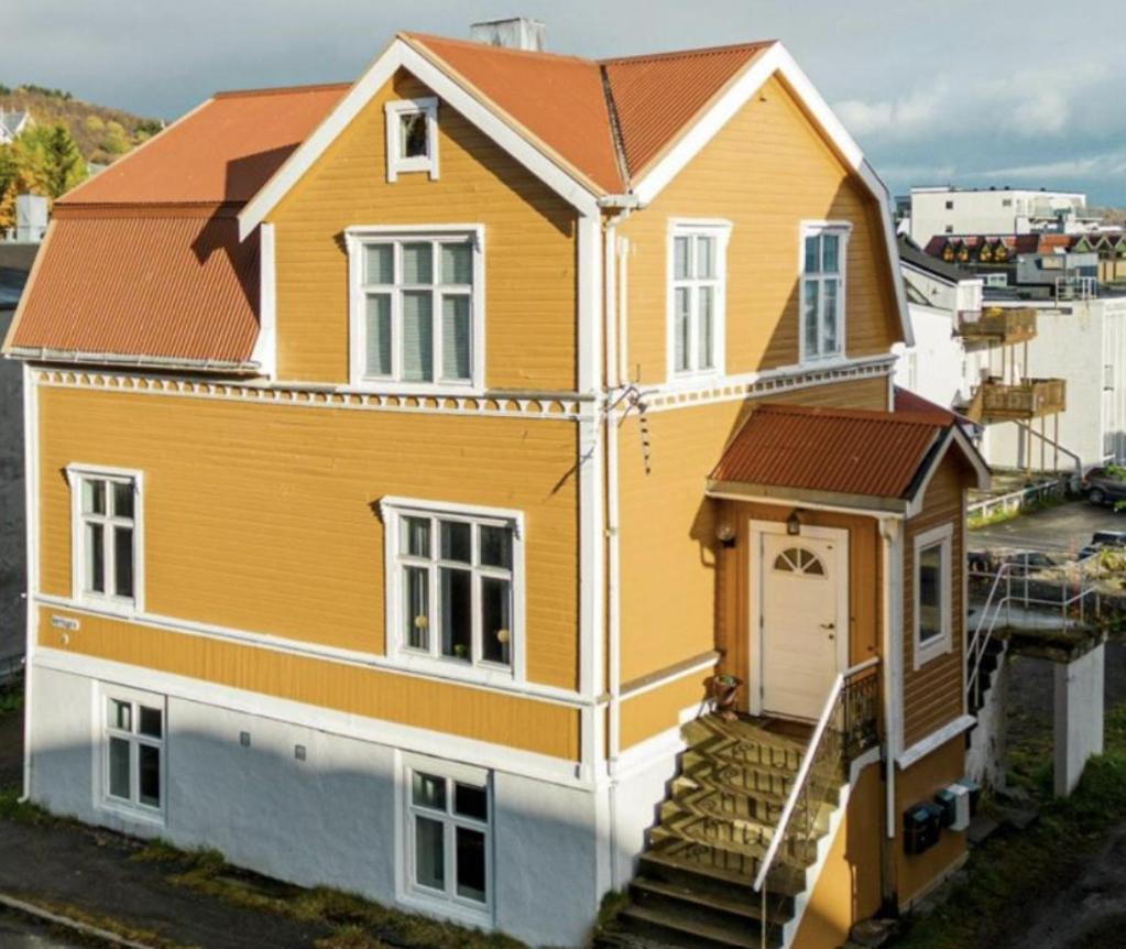 A * Harstad